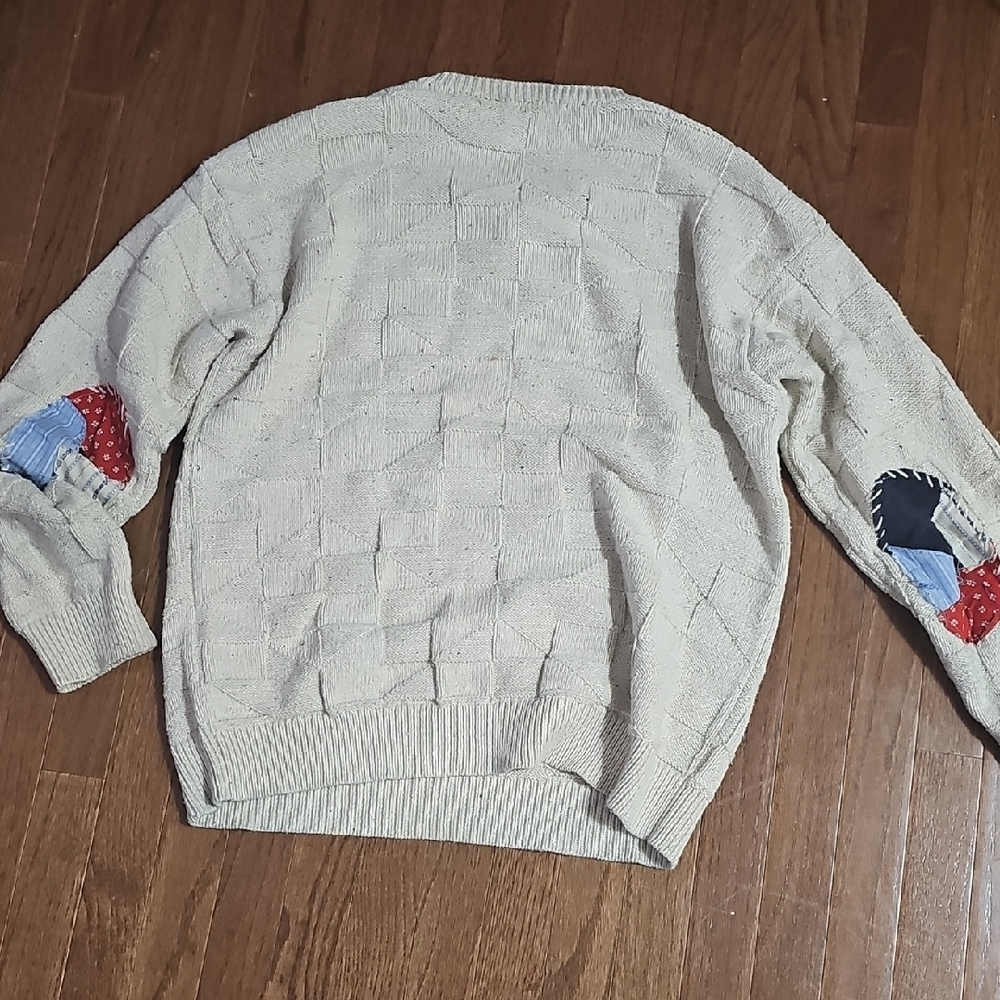 Polo by Ralph Lauren Cream Crewneck Sweater with American Flag - Picture 2 of 3